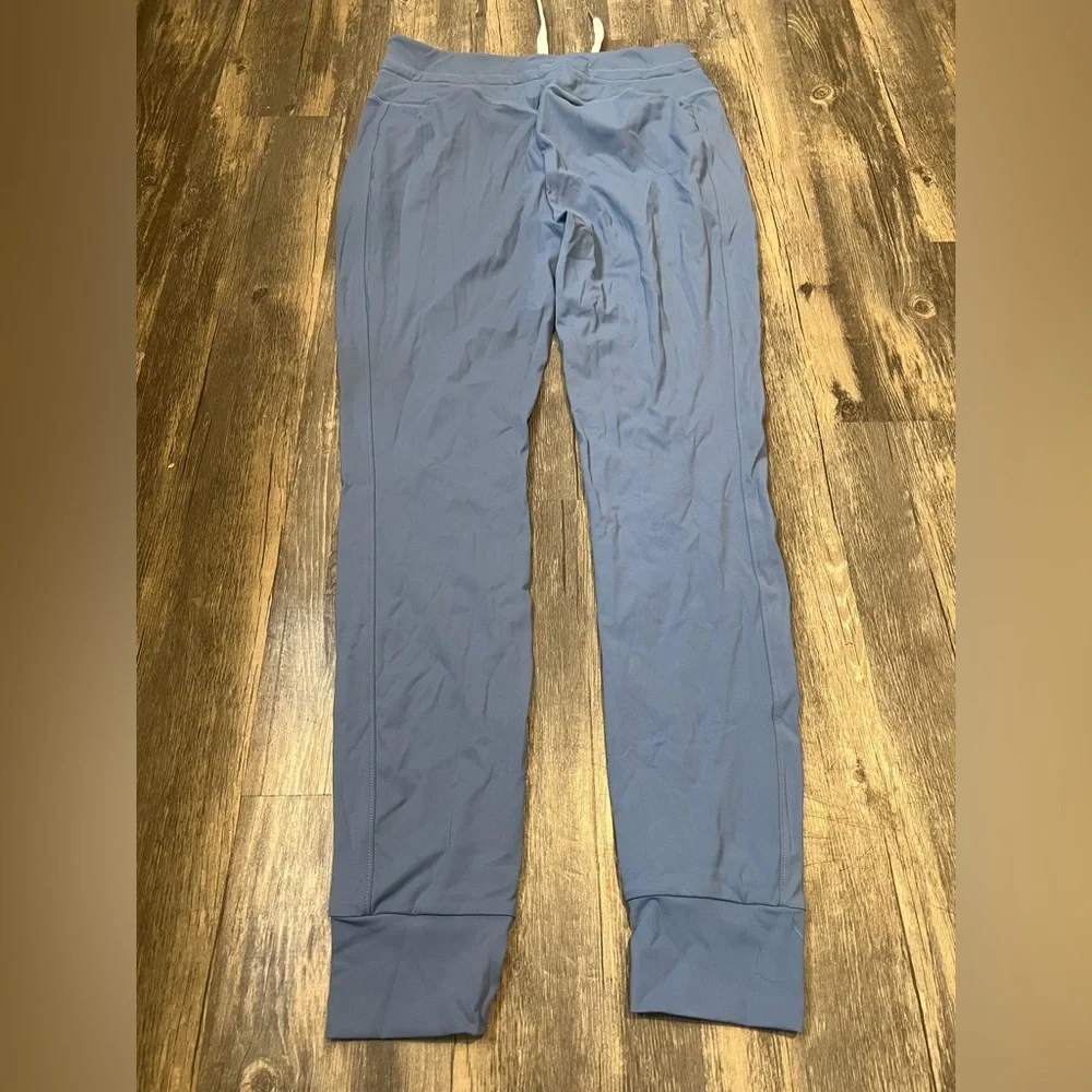Halara SoftlyZero High Waisted Joggers Full Length in Gray Blue NWT Activewear - Picture 7 of 7